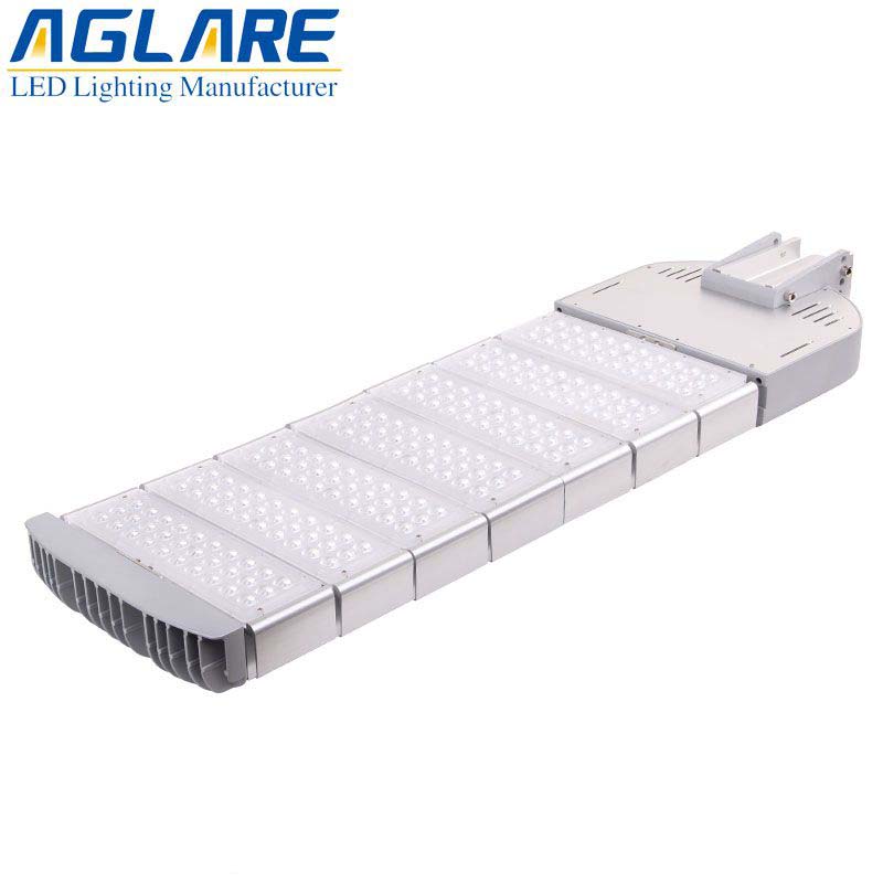 210W outdoor LED Street Light High Quality 3 Years Warranty Meanwell Driver