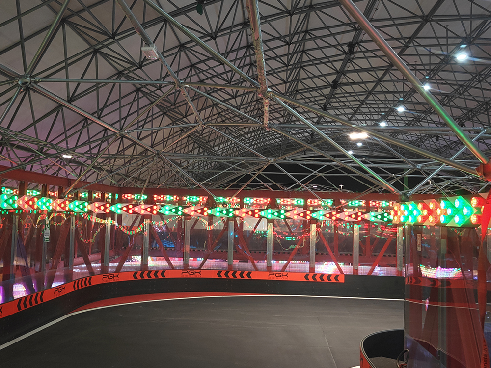 aglare-light-004e-automatic-led-pixel-lights-for-karting-tracks.jpg