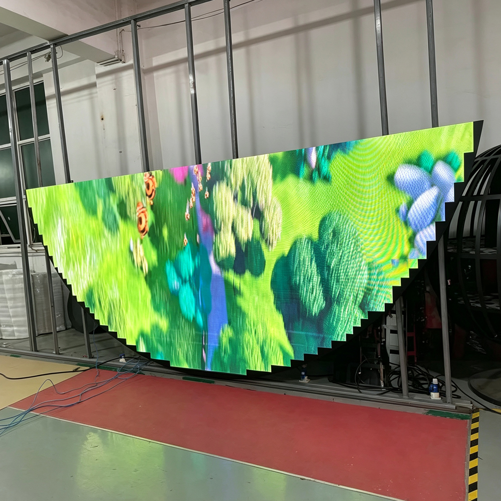 creative-sem-circular-led-display.jpg